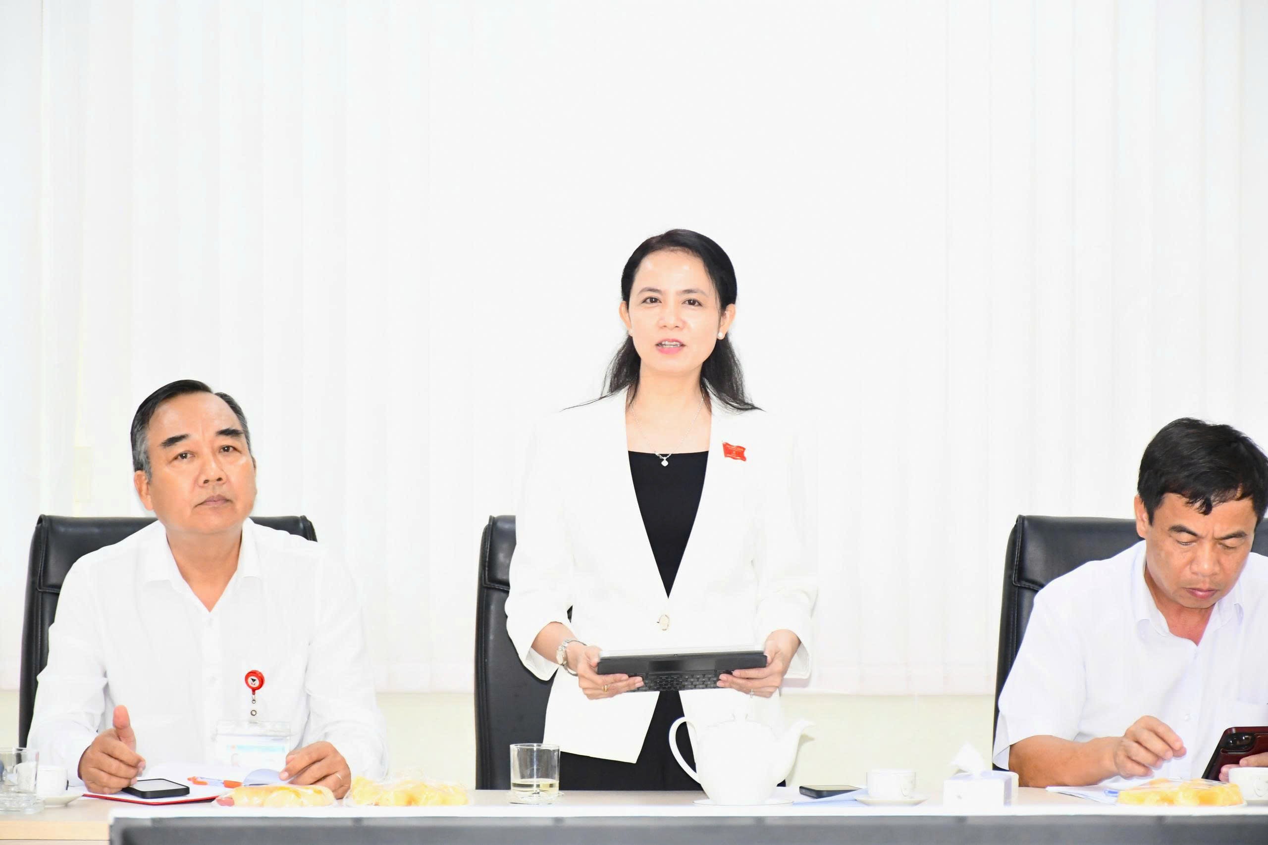 TIẾP ĐOÀN KHẢO SÁT CỦA THƯỜNG TRỰC HỘI ĐỒNG NHÂN DÂN THÀNH PHỐ CẦN THƠ
