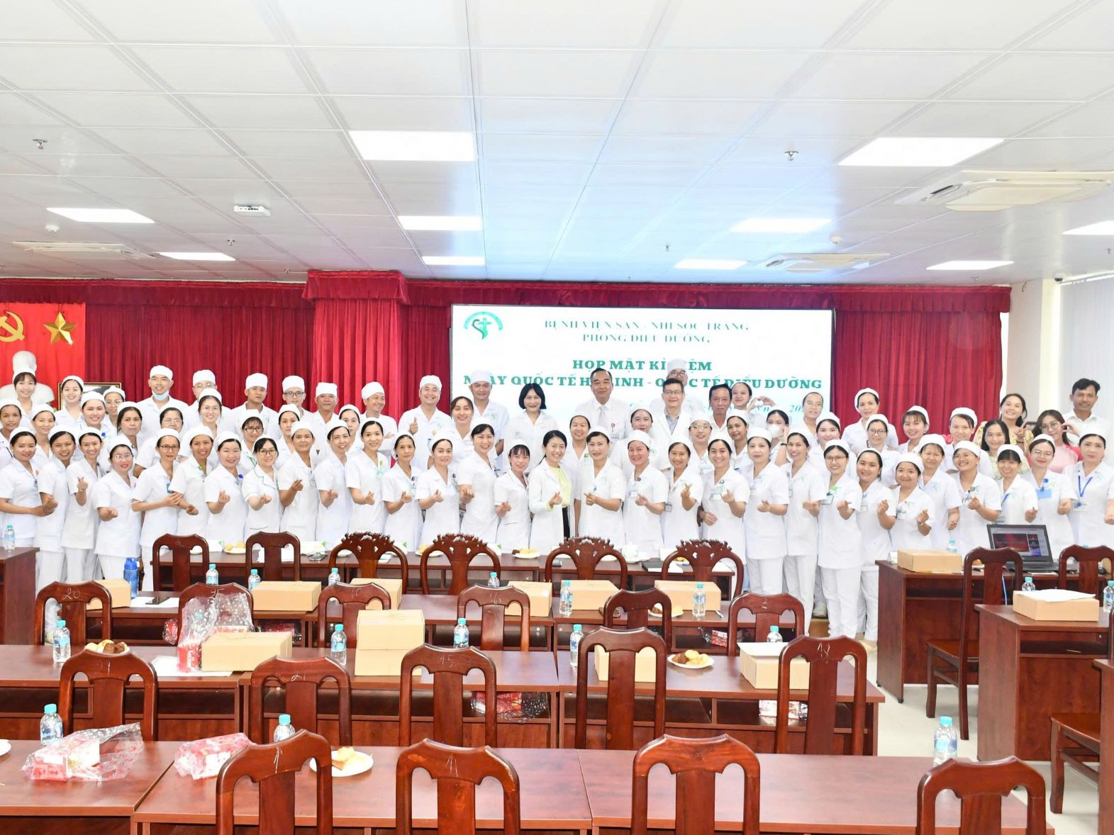 HỌP MẶT KỶ NIỆM NGÀY QUỐC TẾ HỘ SINH & QUỐC TẾ ĐIỀU DƯỠNG NĂM 2026 