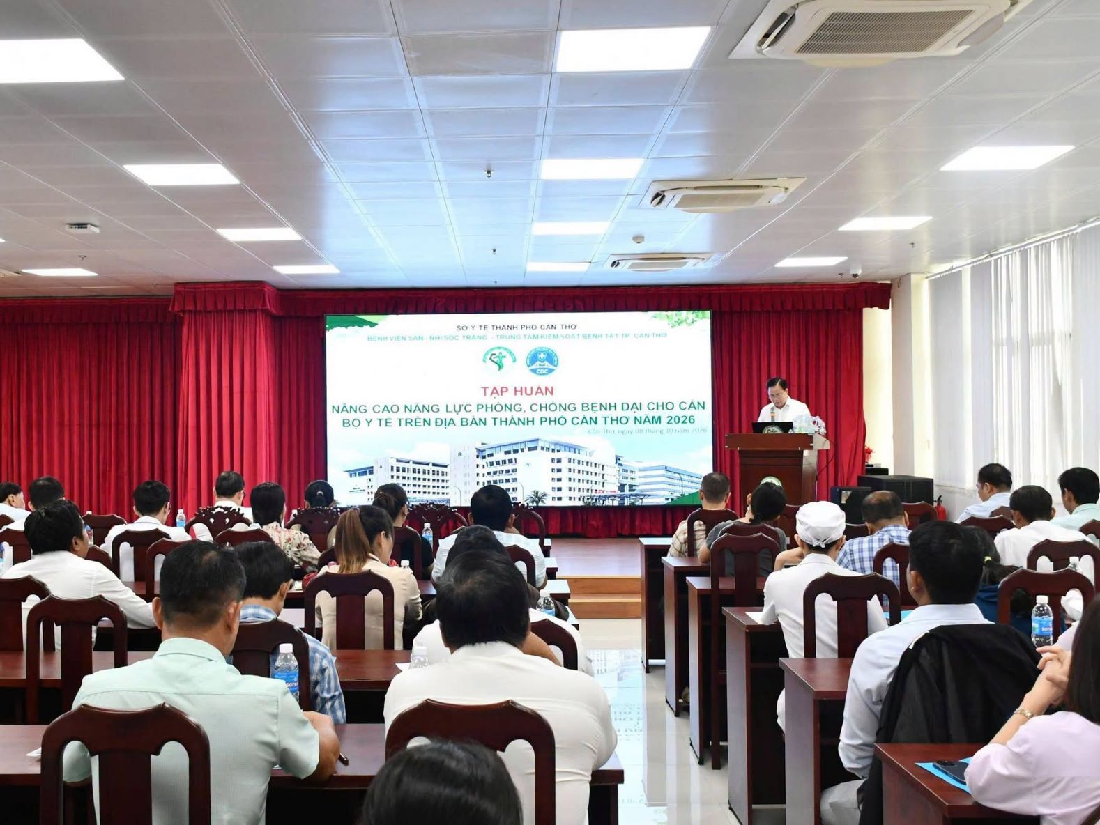 PHỐI HỢP TỔ CHỨC TẬP HUẤN NÂNG CAO NĂNG LỰC PHÒNG, CHỐNG BỆNH DẠI NĂM 2026